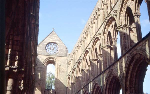 JEDBURGH - ABBEY