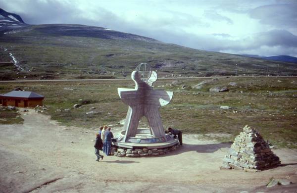 ARCTIC CIRCLE