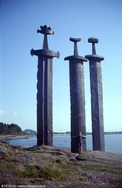 MOLEBUKTA