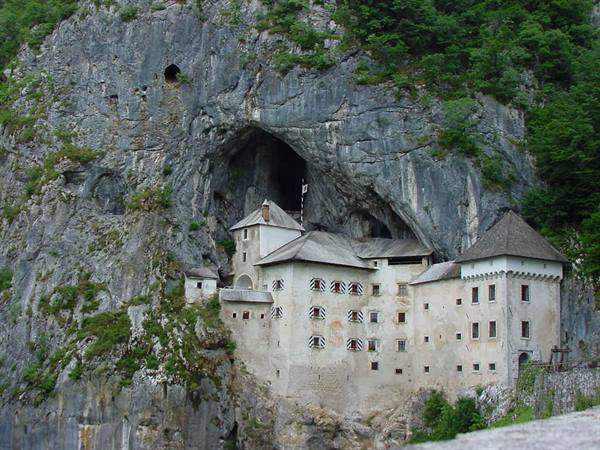 PREDJANA - THE CASTLE