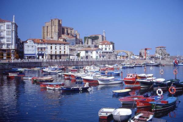 CASTRO URDIALES