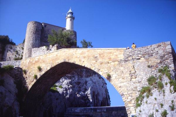 CASTRO URDIALES