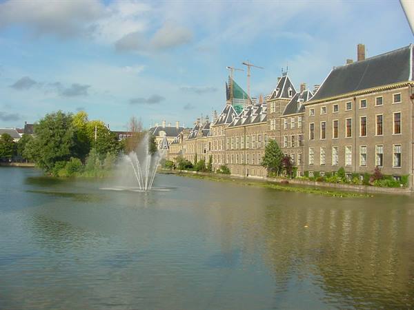 DEN HAAG