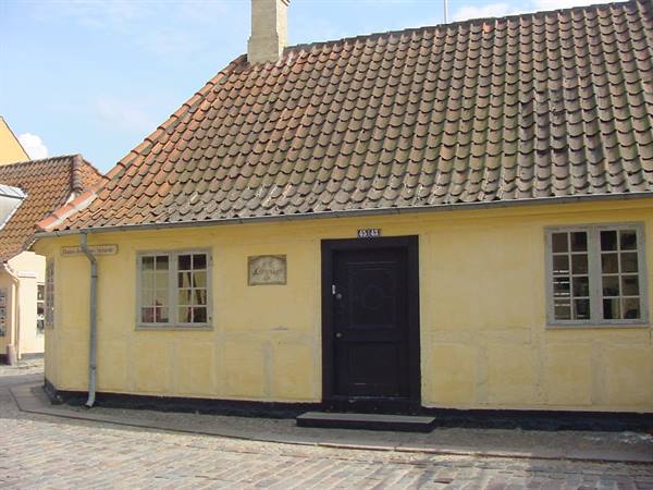 ODENSE - ANDERSEN'S BIRTHPLACE