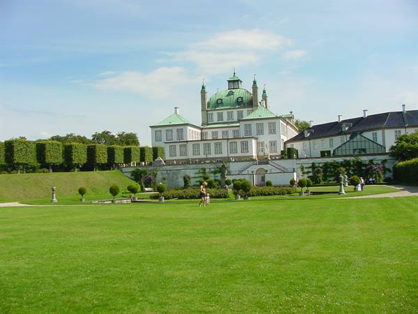 FREDERIKSBORG
