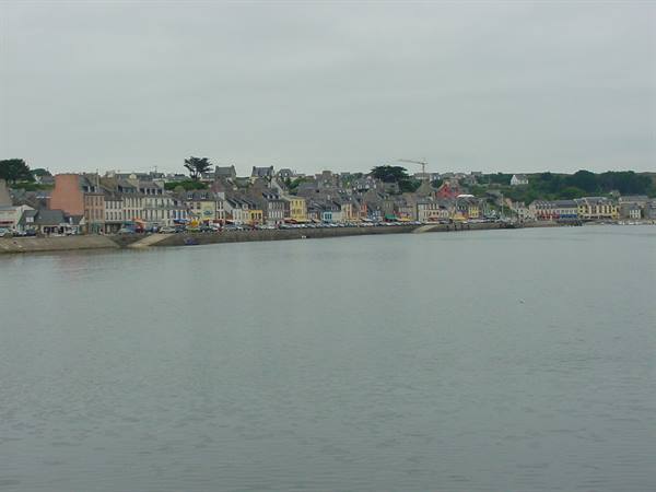 CAMARET