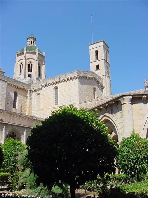 SANTES CREUS