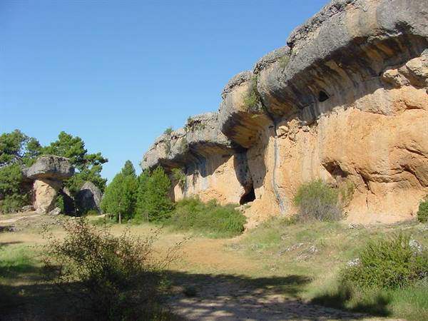 CIUDAD ENCANTADA