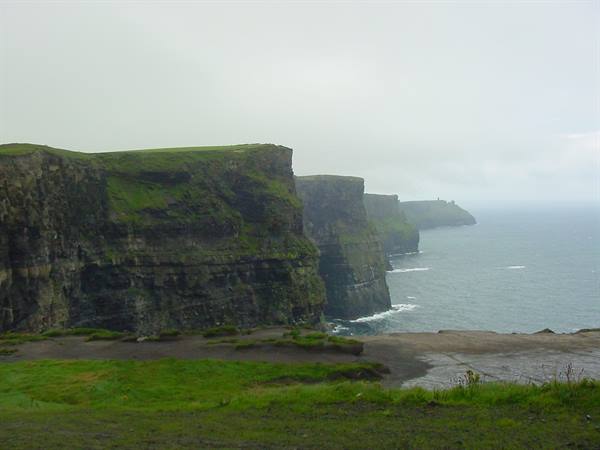 CLIFFS OF MOHER