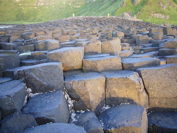 GIANTS' CAUSEWAY
