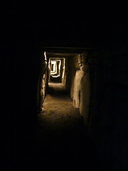KNOWTH INSIDE THE TUMULUS
