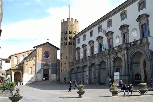 The Town Hall Square
