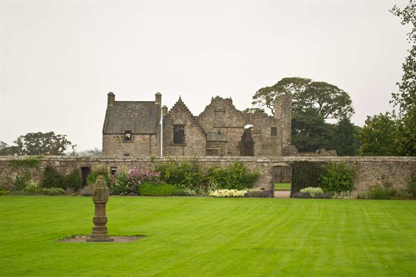 Aberdour Castle