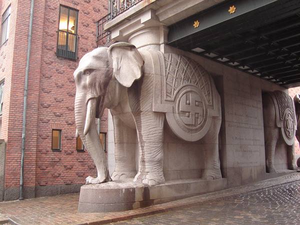 Stone elephant statue supporting the tower, Carlsberg Elephant Gate, Copenhagen