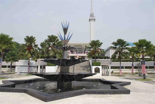 Masjid Negara Mosque