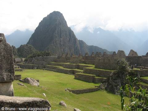 Ruins of Machu Picchu - The Huayana Picchu in the background