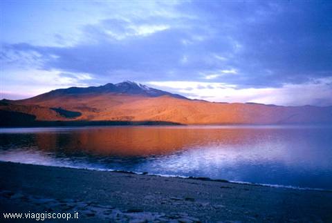 Sunrise at the Laguna Celeste