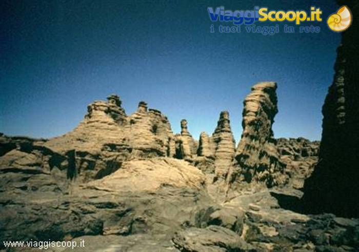 Tassili N'Ajjer - Tamrit area