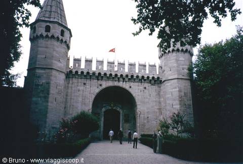 Entrance of the Topkapi