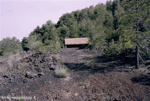 Monte Scavo refuge
