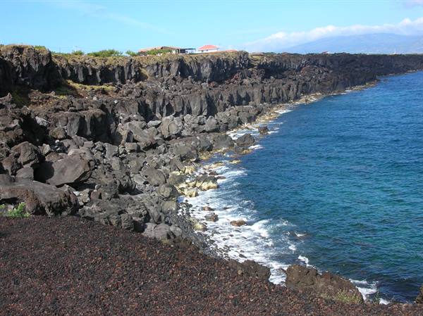 Lava cliffs
