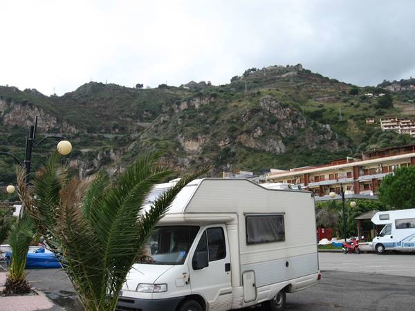 Sant'Alessio Siculo and our travel companion