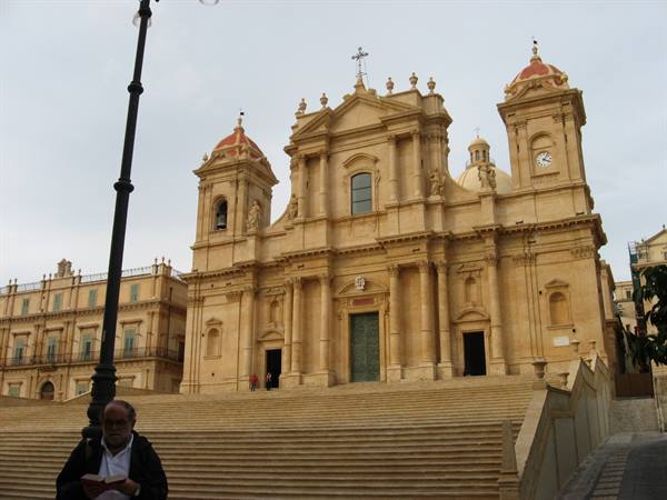 Noto : the cathedral