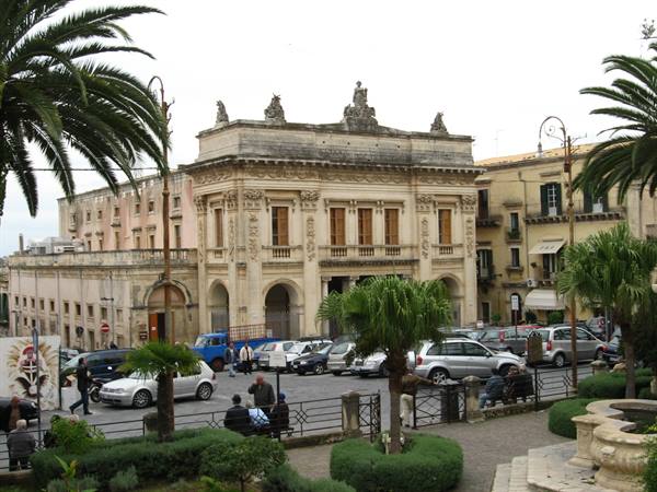 Noto : the theatre