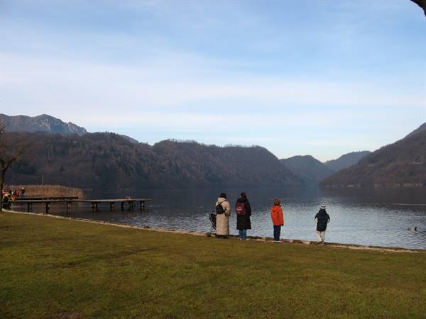 Levico : the lake