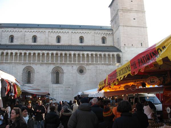 Trento : the Christmas Market and Santa Lucia Fair