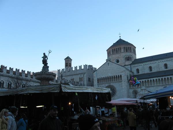 Trento : the Christmas Market and Santa Lucia Fair