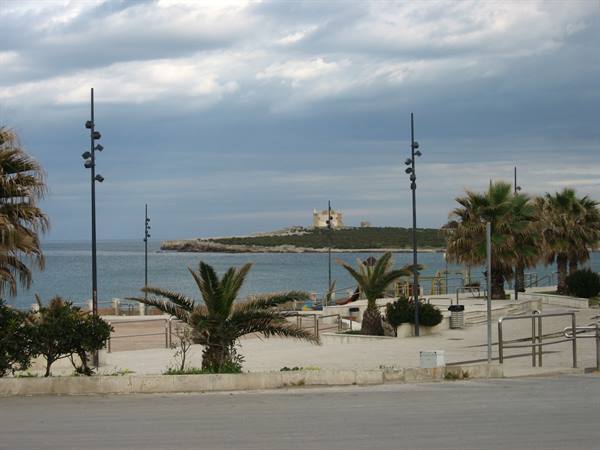 The terrace of the two seas