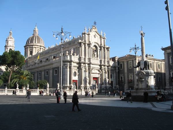 Catania : the Cathedral and the Elephant