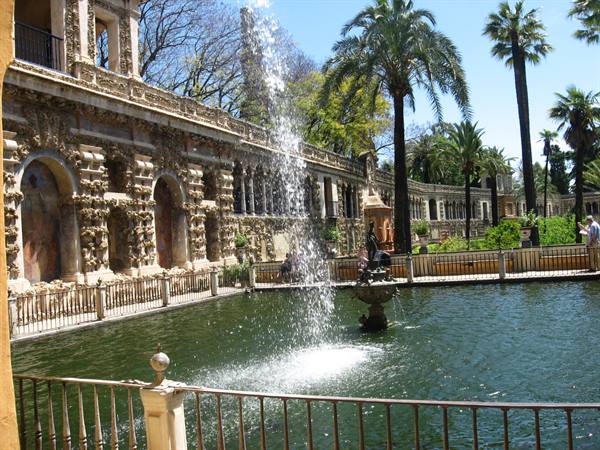 The alcazar and its gardens