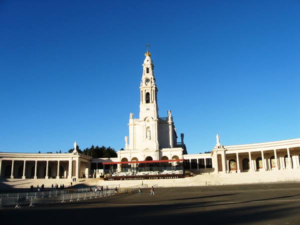 Fatima : the Basilica of Our Lady of Peace