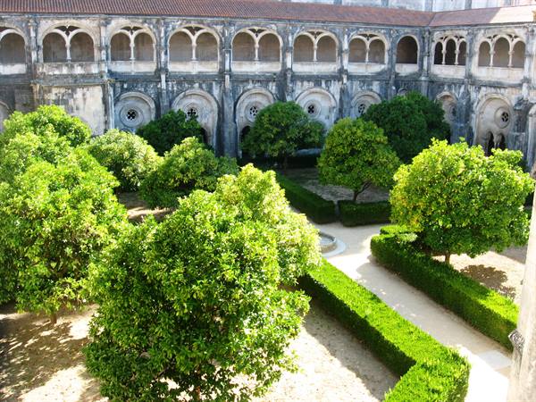 Alcobaca : the convent