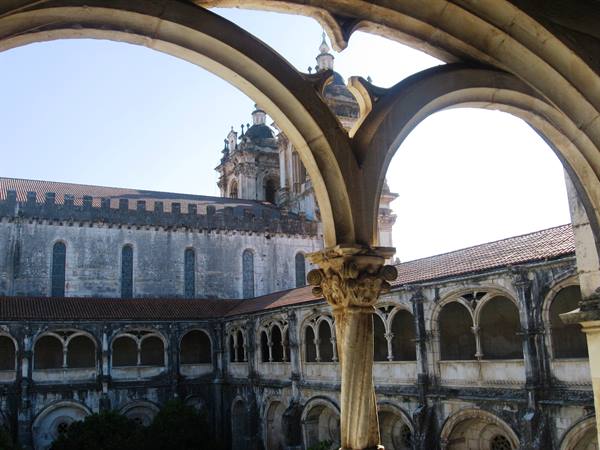Alcobaca : the convent
