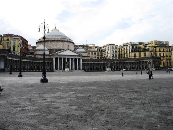 PLEBISCITO SQUARE