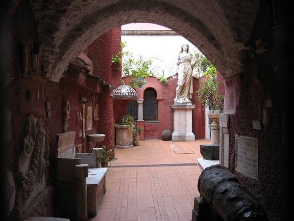 Anacapri; the red house