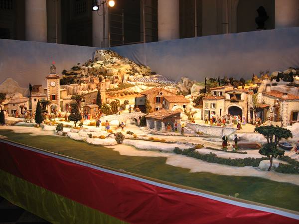 nativity scene in avignon