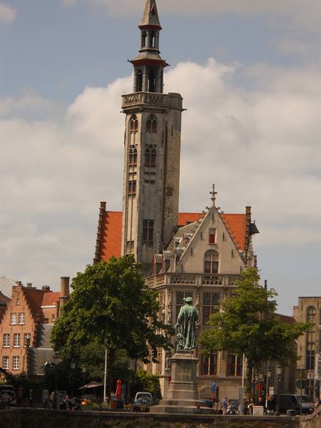 Van Eyck Square