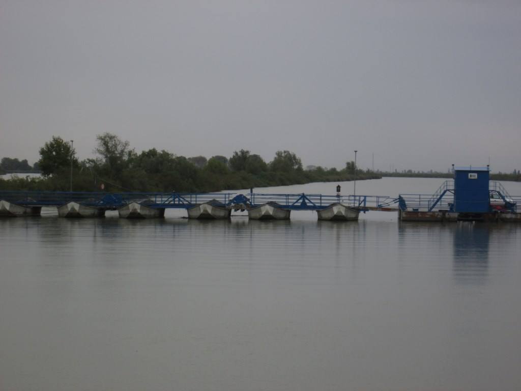 Ponte di barche