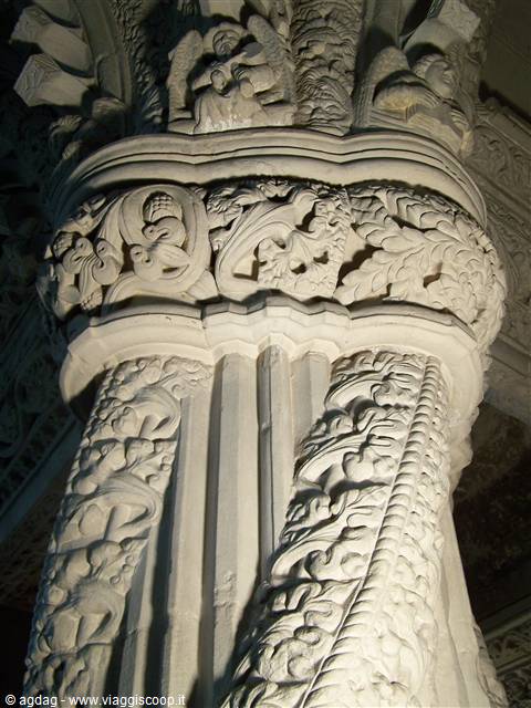 Rosslyn Chapel - Apprentice Pillar