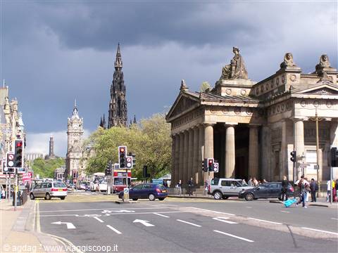 Edinburgh - Panorama of buildings