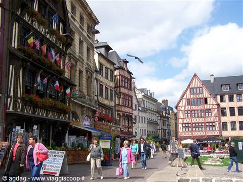 Rouen - English-style centre