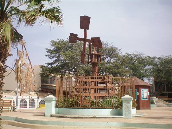 monument of santa maria