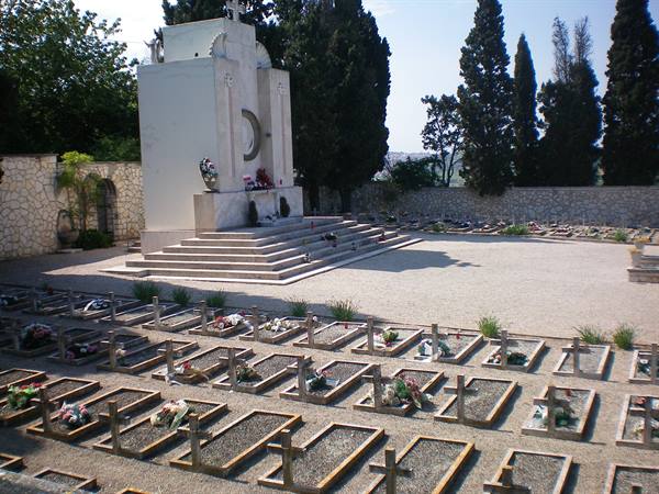 Polish cemetery 2nd war