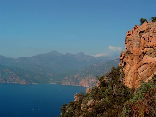 the calanques 4 : the photos don't capture the exact beauty