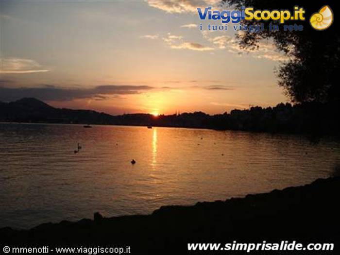 The sunset seen from the lakeside of Lucerne
