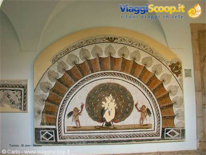 Roman shell-shaped mosaic with two cupids, Bardo Museum, Tunis